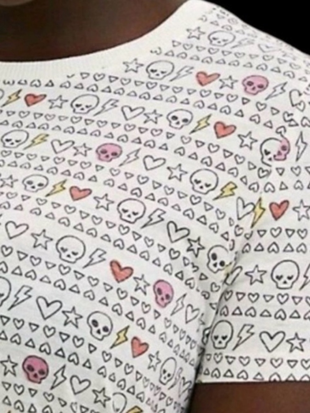 torrid White Short Sleeve Tee with Pink & Purple Heart & Skull Print